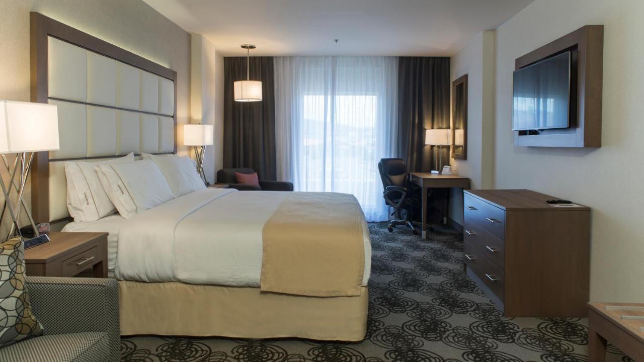 Holiday Inn Express & Suites Chihuahua Juventud By Ihg Exterior photo