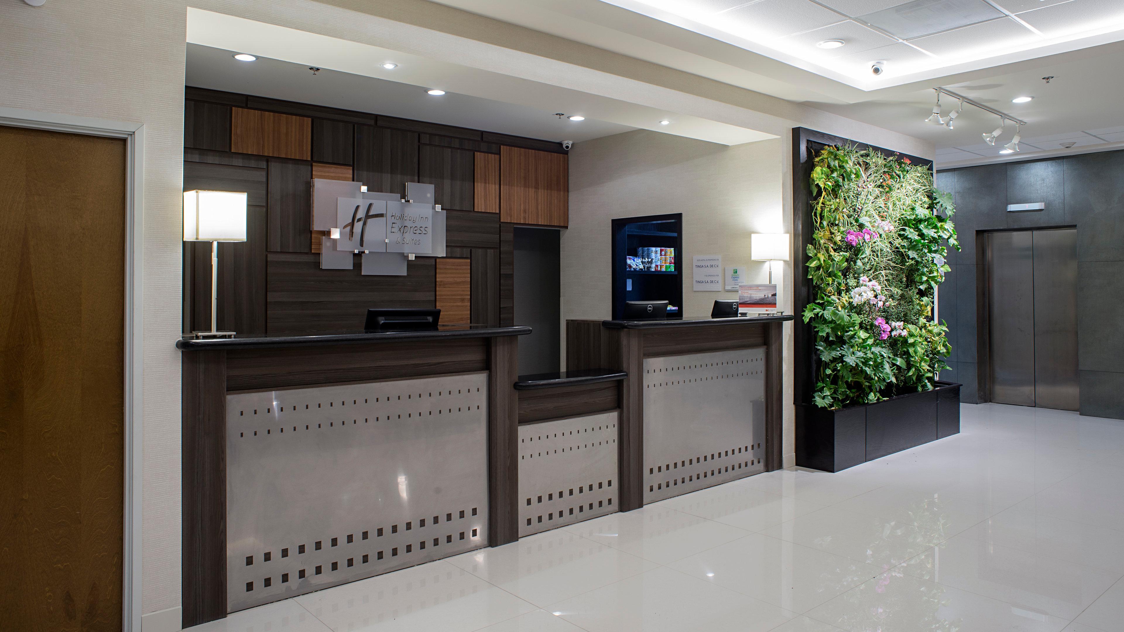 Holiday Inn Express & Suites Chihuahua Juventud By Ihg Exterior photo