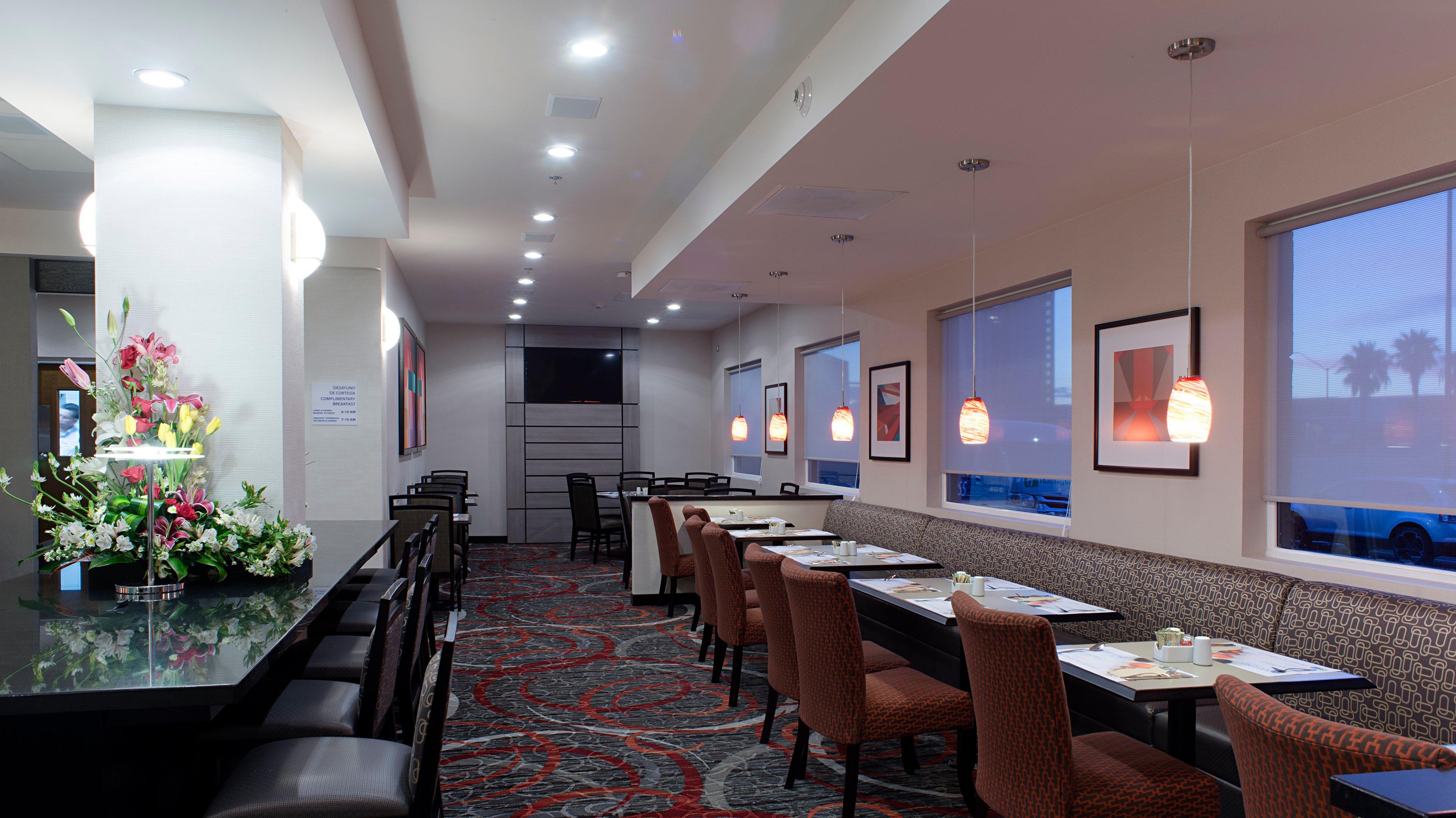 Holiday Inn Express & Suites Chihuahua Juventud By Ihg Exterior photo