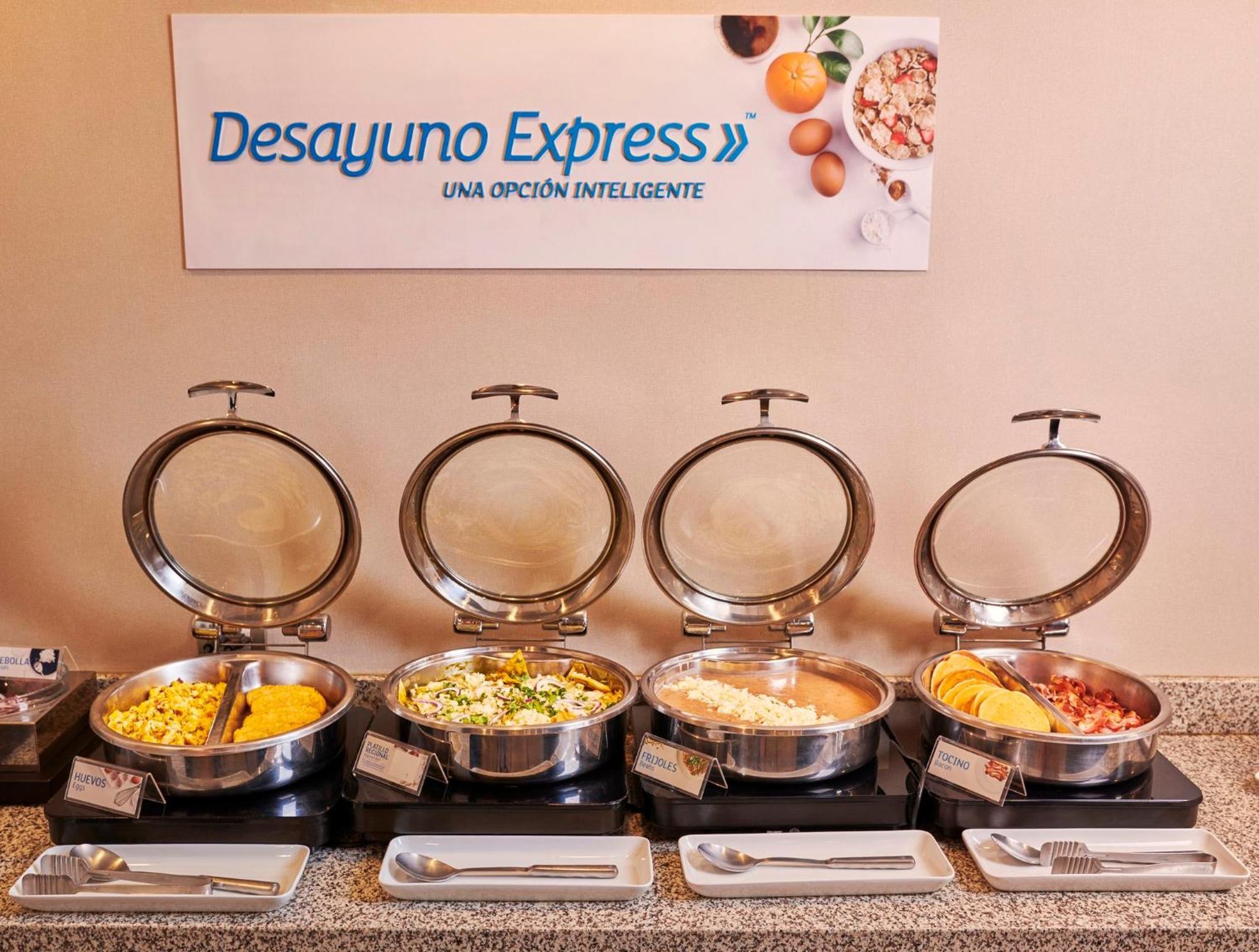Holiday Inn Express & Suites Chihuahua Juventud By Ihg Exterior photo