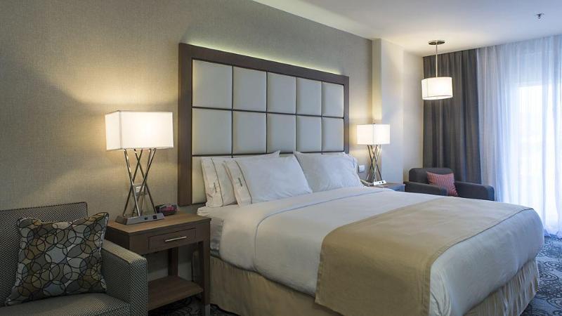 Holiday Inn Express & Suites Chihuahua Juventud By Ihg Exterior photo
